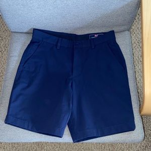 Vineyard Vines mens golf shorts
